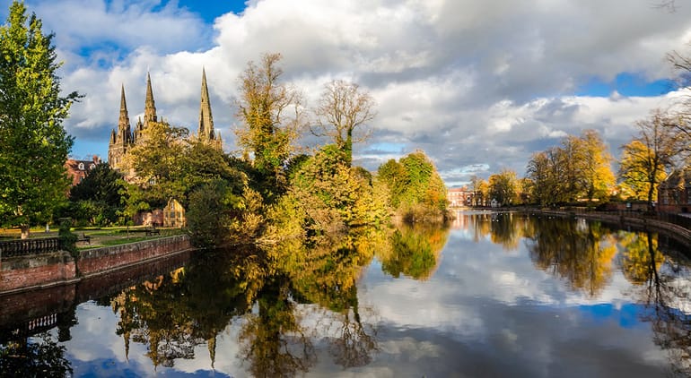 View of Minster Pool in Lichfield 1.jpg